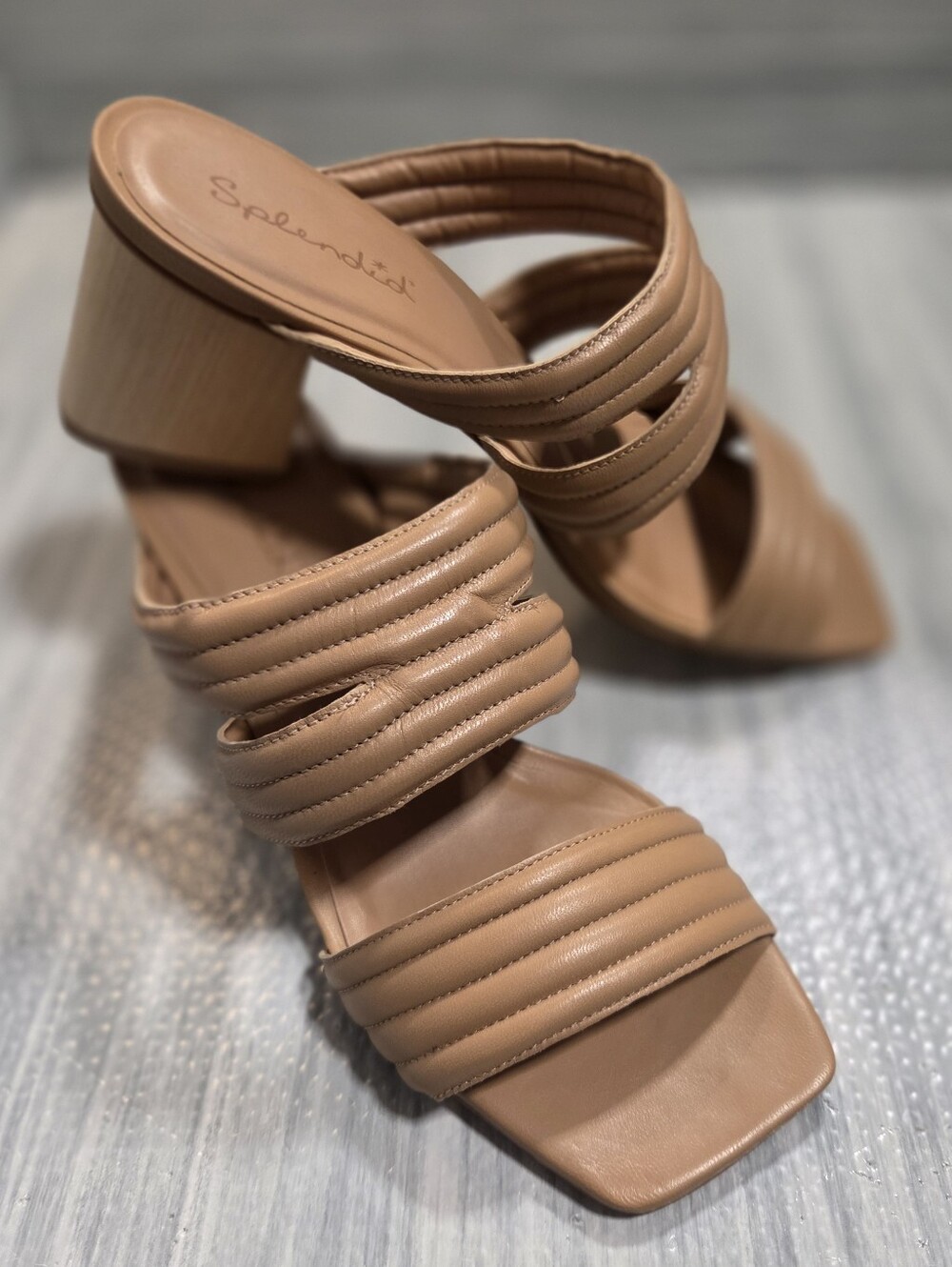 Splendid Kiara Tan Quilted Strap Block Heel Sandals Size 9